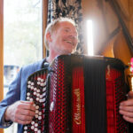 Bakelied. Nederlandstalige akoestische live band Bakelied Marcel van der Schot