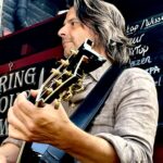 Bakelied. Nederlandstalige akoestische live band Bakelied Kees van den Hoogen